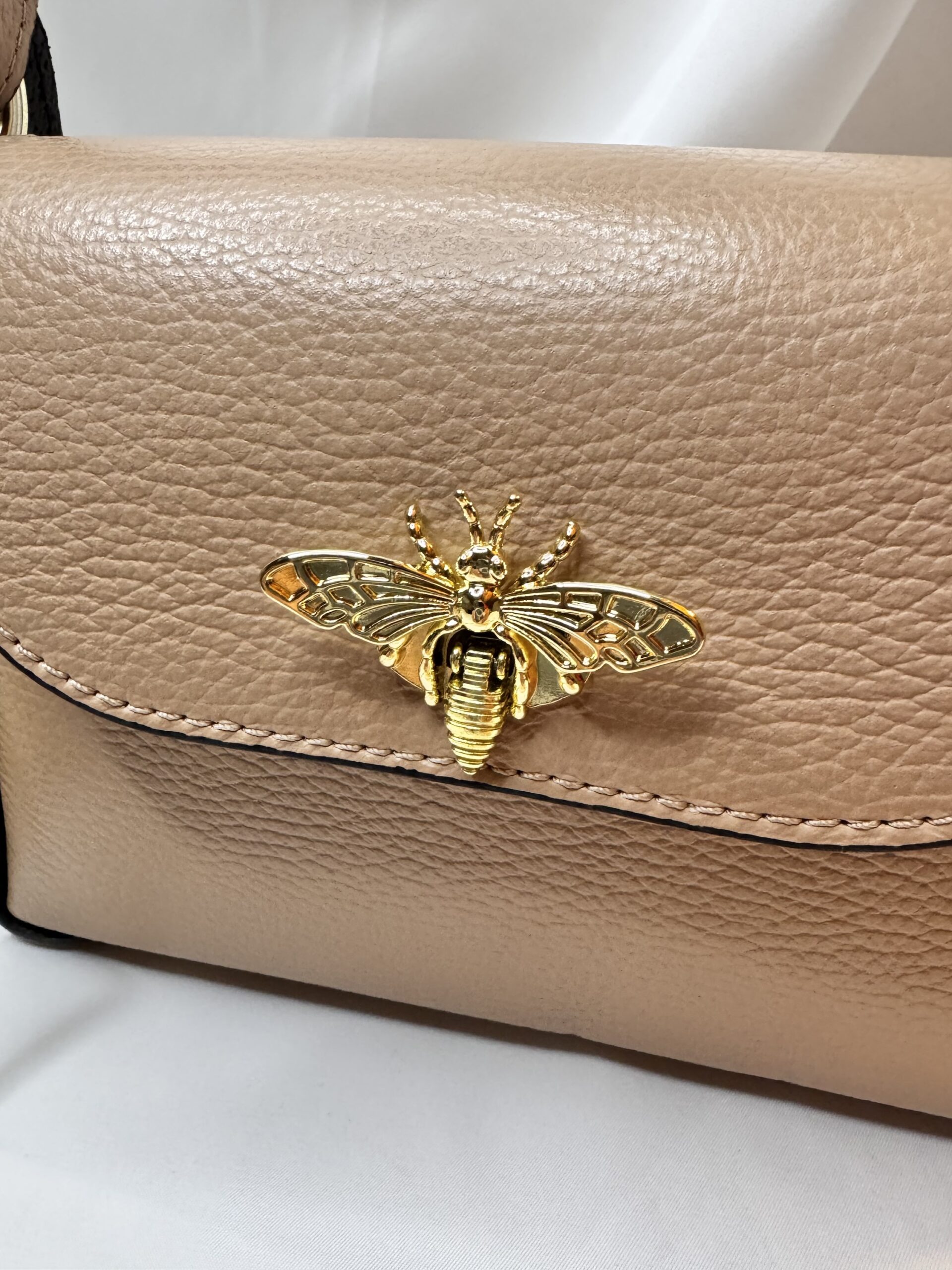 Borsa “Maya” in pelle color nocciola - immagine 3